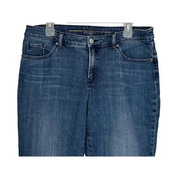 Chico's 2 So Slimming Girlfriend Slim Leg Ankle Jeans Size 12 - Picture 3 of 9